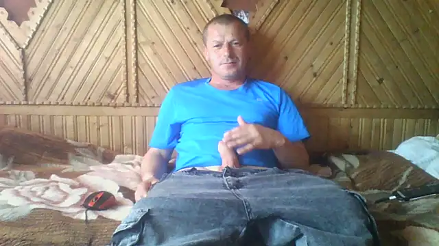 Snapshot of Ivan9iutt chatting on May 25, 2026, 4:13 pm Ivan9iutt online show from May 25, 2026, 4:13 pm