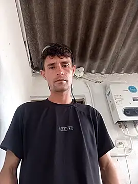 torvyHot online show from January 16, 2026, 8:24 pm