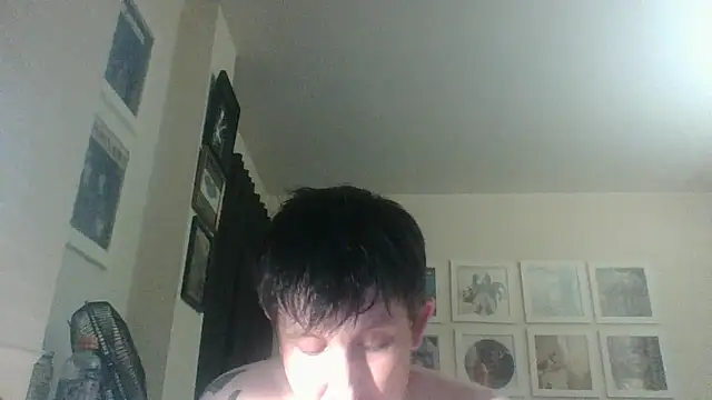 2flimsy online show from May 25, 2026, 9:15 am
