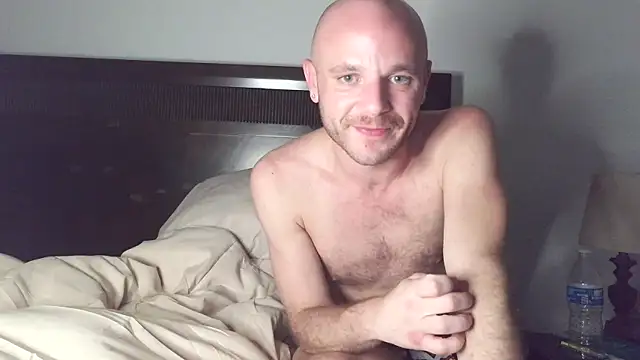 FrankieFuckMe online show from April 11, 2026, 4:28 am