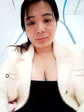 ManaMi-Ami online show from January 11, 2026, 7:13 am