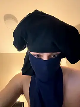 sissybitchslut online show from January 11, 2026, 4:06 am