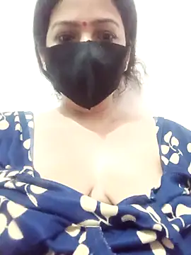 sexyqueen558 online show from April 18, 2026, 7:58 pm