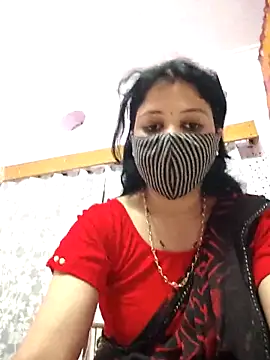 Priyaji7575 online show from March 4, 2026, 11:16 am