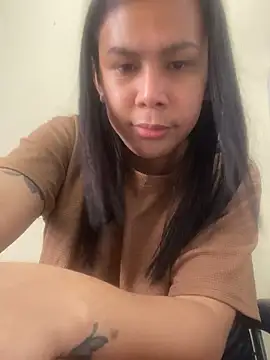 BriannaCruz24 online show from April 21, 2026, 2:04 am