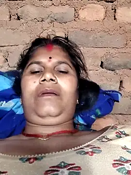 Hot di97 online show from March 16, 2026, 7:51 pm