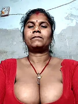 Hot di97 online show from March 25, 2026, 12:05 am