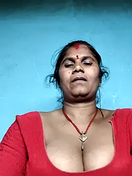 Hot di97 online show from April 5, 2026, 2:47 pm