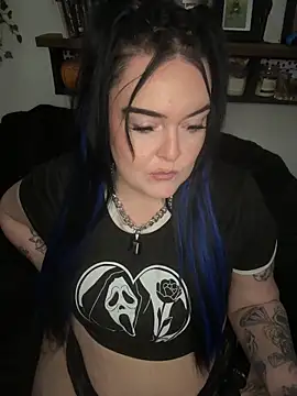 Miss CurvesXXX online show from April 21, 2026, 1:06 pm