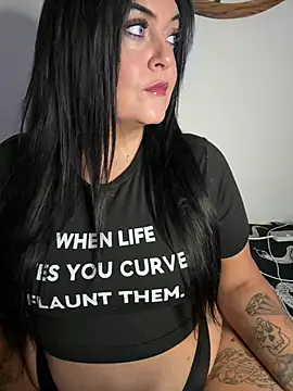 Miss CurvesXXX online show from August 2, 2026, 9:08 am