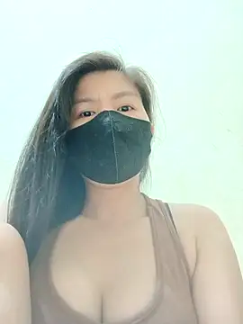 Lyly-68688 online show from April 8, 2026, 2:28 pm