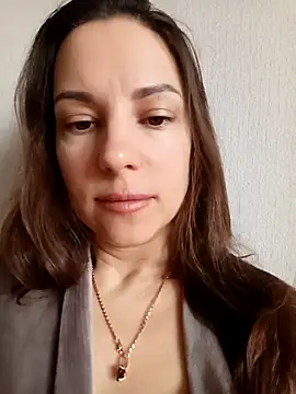 She-Moon online show from March 31, 2026, 6:25 am