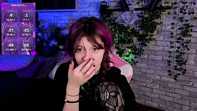 Ashley Veil online show from May 19, 2026, 8:48 pm