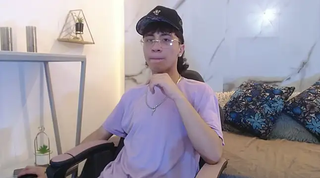 XanderGrey8 online show from April 12, 2026, 8:03 pm