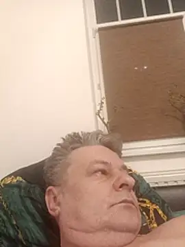 Borgio123 online show from April 19, 2026, 7:49 pm