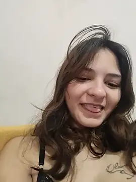Snapshot of carazinho2128 chatting on June 24, 2026, 2:38 pm carazinho2128 online show from June 24, 2026, 2:38 pm