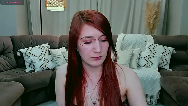 Polly Sweet online show from February 7, 2026, 6:55 pm