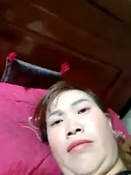 karara97 online show from February 13, 2026, 2:02 pm