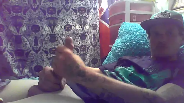 HungandHynotic online show from February 12, 2026, 8:20 am