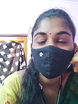 Snapshot of Tamil_Hot_RoyalQueen chatting on February 10, 2026, 4:16 am Tamil Hot RoyalQueen online show from February 10, 2026, 4:16 am