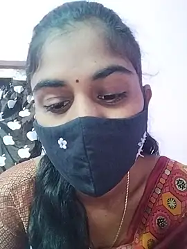 Snapshot of Tamil_Hot_RoyalQueen chatting on February 17, 2026, 3:51 pm Tamil Hot RoyalQueen online show from February 17, 2026, 3:51 pm