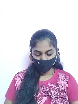 Snapshot of Tamil_Hot_RoyalQueen chatting on February 27, 2026, 4:51 pm Tamil Hot RoyalQueen online show from February 27, 2026, 4:51 pm