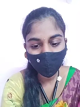 Snapshot of Tamil_Hot_RoyalQueen chatting on February 28, 2026, 4:41 pm Tamil Hot RoyalQueen online show from February 28, 2026, 4:41 pm