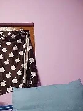 Tamil Hot RoyalQueen online show from March 16, 2026, 5:28 pm