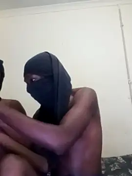 FINEBABYWOLF online show from March 28, 2026, 8:41 pm