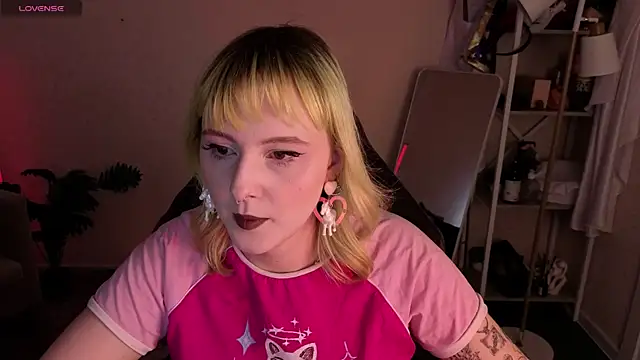 Roziett Belle online show from March 26, 2026, 9:15 am