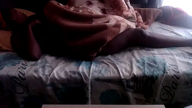 AssQueen32 online show from March 3, 2026, 7:47 am