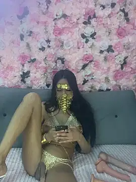 Snapshot of Ines-z chatting on April 11, 2026, 9:19 pm Ines-z online show from April 11, 2026, 9:19 pm