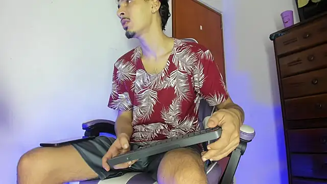 Yankees xxx online show from April 19, 2026, 11:42 am