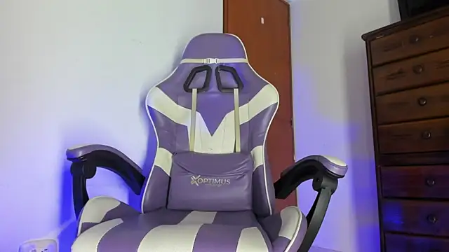 Yankees xxx online show from April 22, 2026, 11:12 am