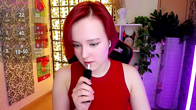 Ellie Heavenly online show from April 19, 2026, 7:18 am