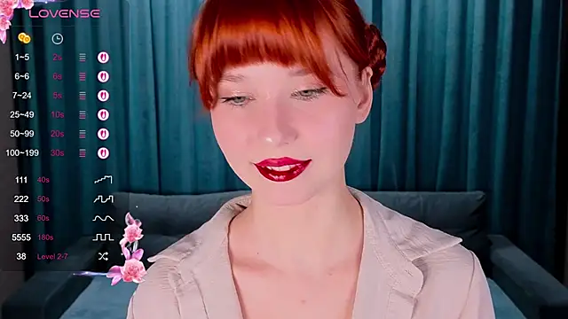 CatherineCummi online show from April 3, 2026, 8:34 am