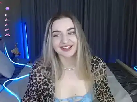 Snapshot of BellaaBlushh chatting on January 14, 2026, 6:02 pm BellaaBlushh online show from January 14, 2026, 6:02 pm