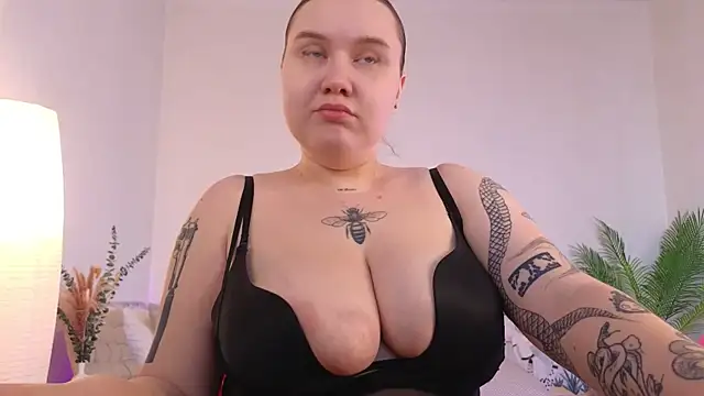 casey robbinss online show from February 10, 2026, 7:56 am