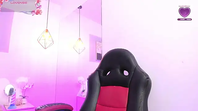 april jones05 online show from February 19, 2026, 12:01 pm