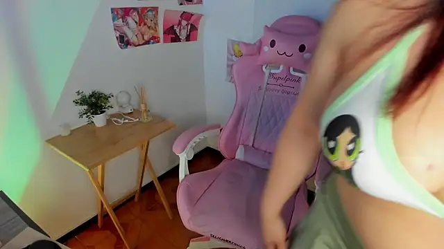 Snapshot of Ale_Alej chatting on February 28, 2026, 12:39 pm Ale Alej online show from February 28, 2026, 12:39 pm