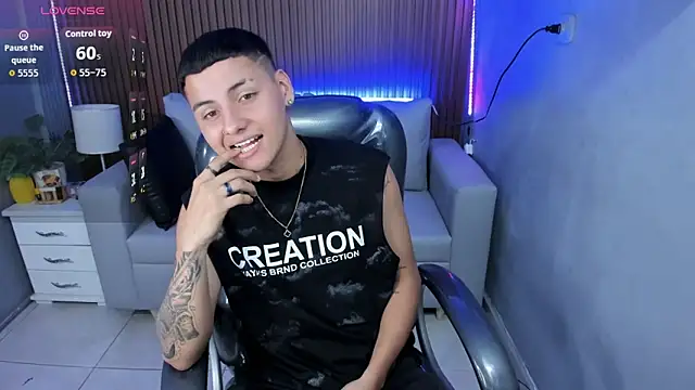 Liam9  online show from February 25, 2026, 1:43 pm