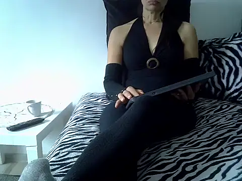 Snapshot of janehotmilf chatting on February 7, 2025, 8:44 am janehotmilf online show from February 7, 2025, 8:44 am