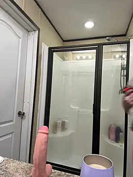 tastemecaroline online show from January 17, 2026, 2:11 pm