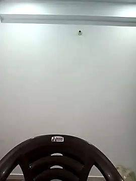 Your-Sasha7 online show from April 16, 2026, 6:14 am