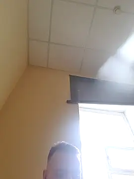 gregorywhite15 online show from April 3, 2026, 12:25 pm