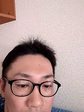 Snapshot of bobochandesu chatting on May 17, 2026, 7:28 am bobochandesu online show from May 17, 2026, 7:28 am