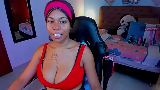 Snapshot of charlotte_bronte chatting on May 3, 2026, 6:25 pm charlotte bronte online show from May 3, 2026, 6:25 pm