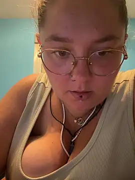 Snapshot of _maracr19_ chatting on June 21, 2026, 2:08 pm maracr19 online show from June 21, 2026, 2:08 pm