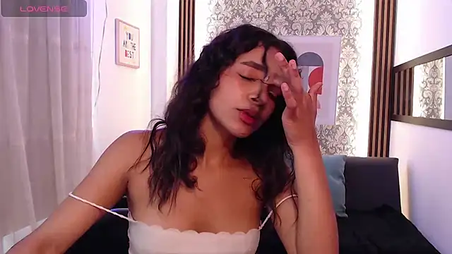 Nyxx Velariia online show from March 25, 2026, 3:51 pm