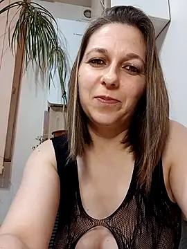 AdaJoy online show from February 8, 2026, 11:08 pm